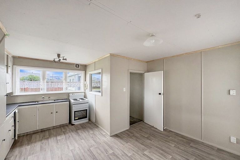 Photo of property in 8-12 Miro Street, Levin, 5510