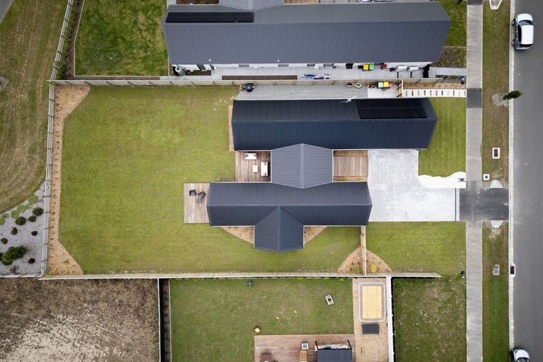 Photo of property in 94 Ridgeland Way, West Melton, 7618