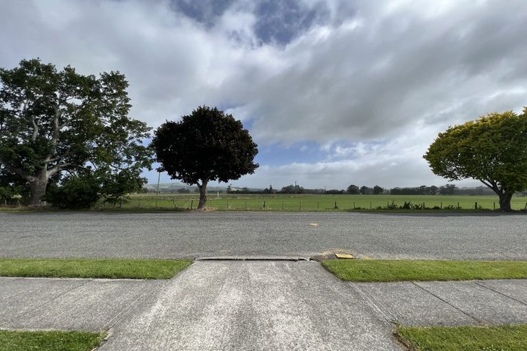 Photo of property in 4 Cemetery Road, Tapanui, 9522