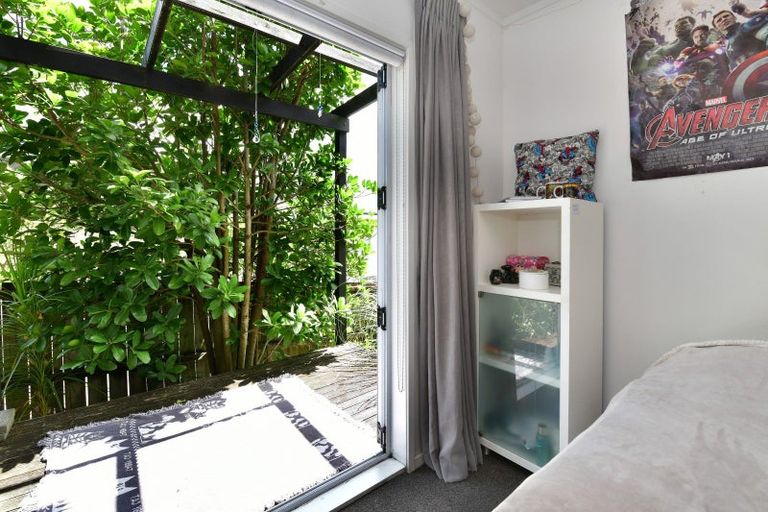 Photo of property in 2/596 Whangaparaoa Road, Stanmore Bay, Whangaparaoa, 0932