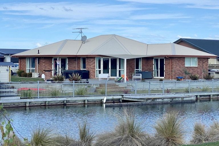 Photo of property in 6 Halston Close, Huntingdon, Ashburton, 7774