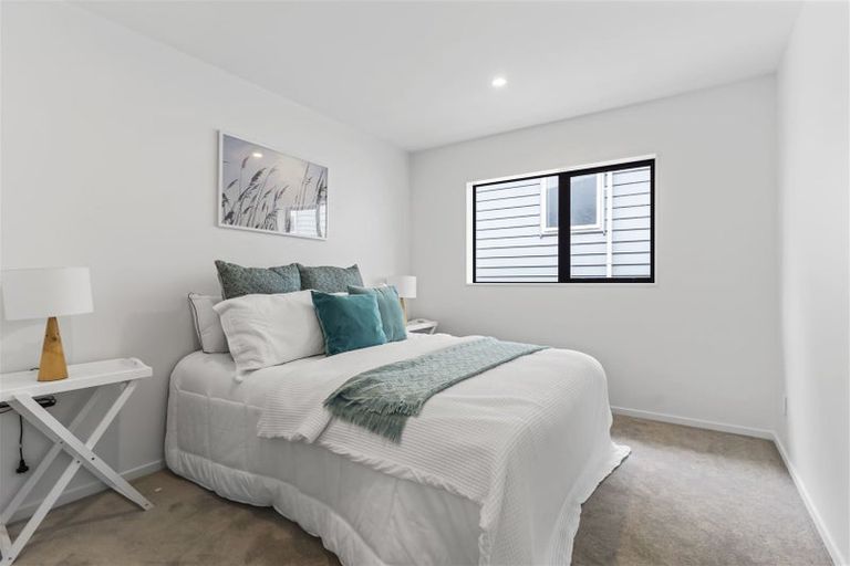 Photo of property in 48 Elevation Street, Flat Bush, Auckland, 2019