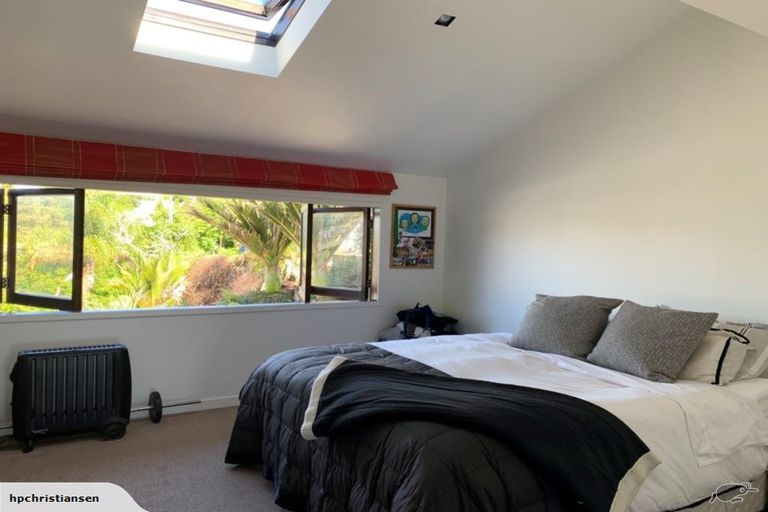 Photo of property in 6a Channel View Road, Campbells Bay, Auckland, 0630