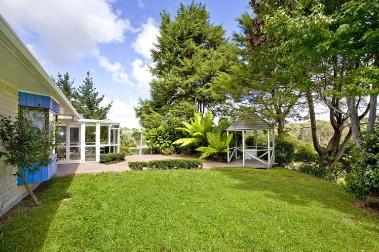 Photo of property in 1541 East Coast Road, Redvale, Albany, 0794