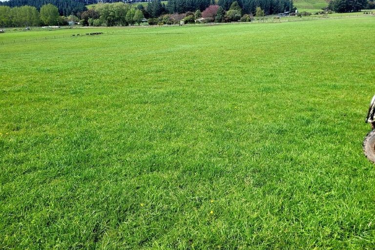 Photo of property in 173 Leedstown Road, Hunterville, Marton, 4787