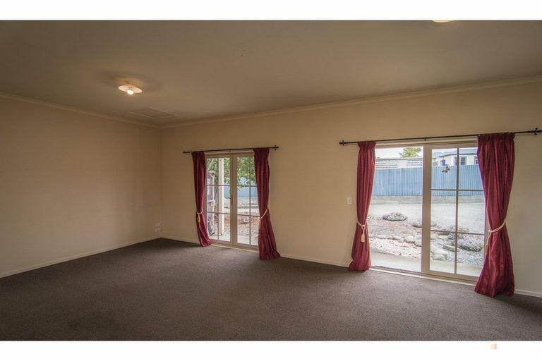 Photo of property in 49a-b James Street, Kensington, Timaru, 7910