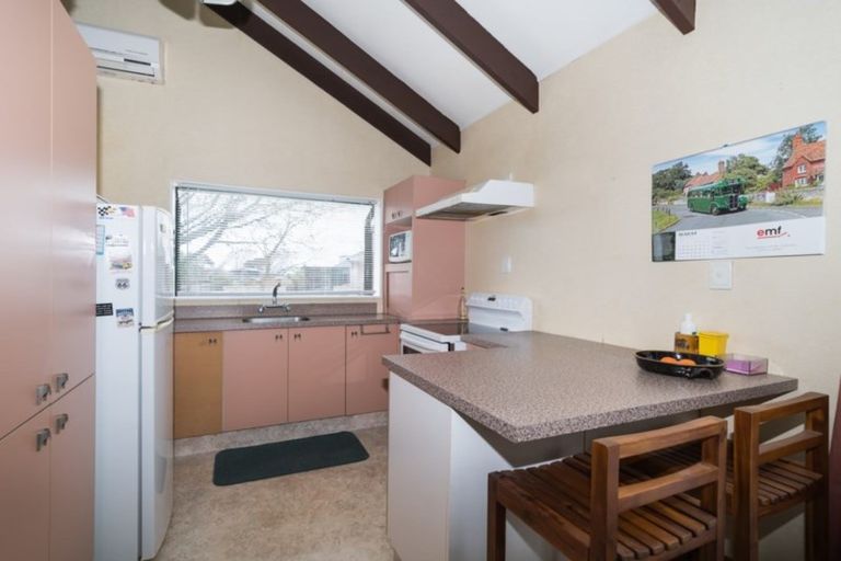 Photo of property in 27 Charles Cross Street, Longburn, Palmerston North, 4412