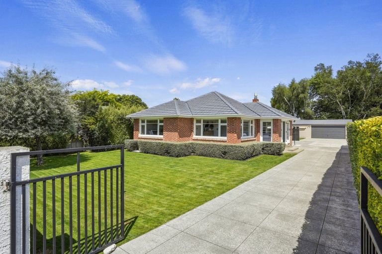 Photo of property in 105 West Belt, Rangiora, 7400
