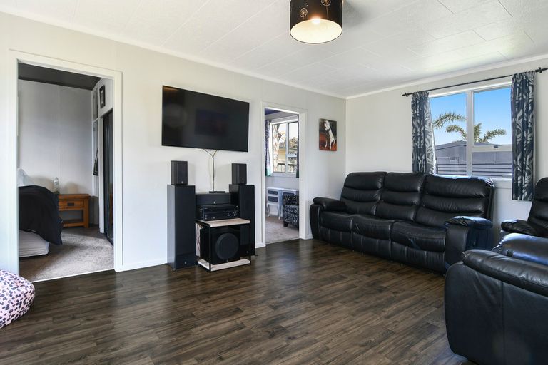 Photo of property in 296 Pukehina Parade, Pukehina, Te Puke, 3189