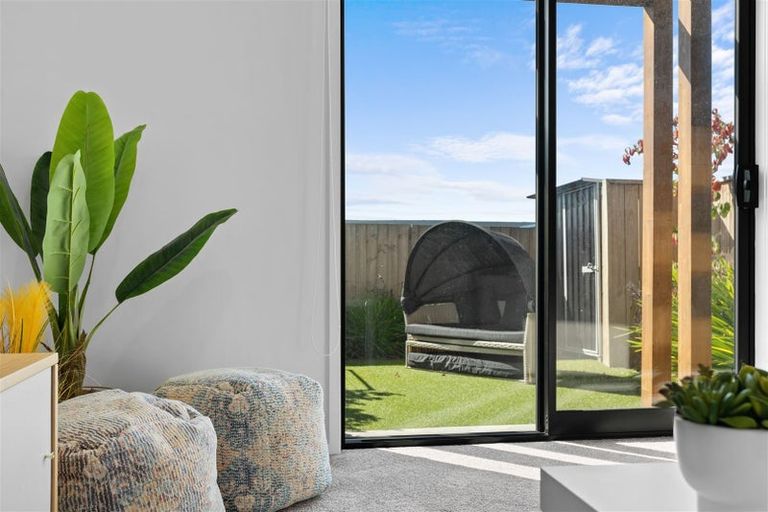 Photo of property in 18/241 Lincoln Road, Addington, Christchurch, 8024