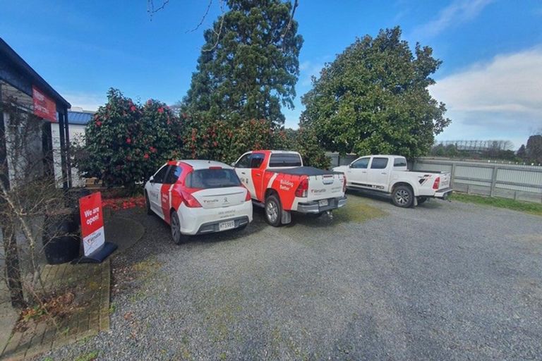 Photo of property in 180 Havelock Road, Akina, Hastings, 4122