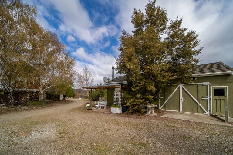 Photo of property in 70 Ferris Road, Springvale, Alexandra, 9393