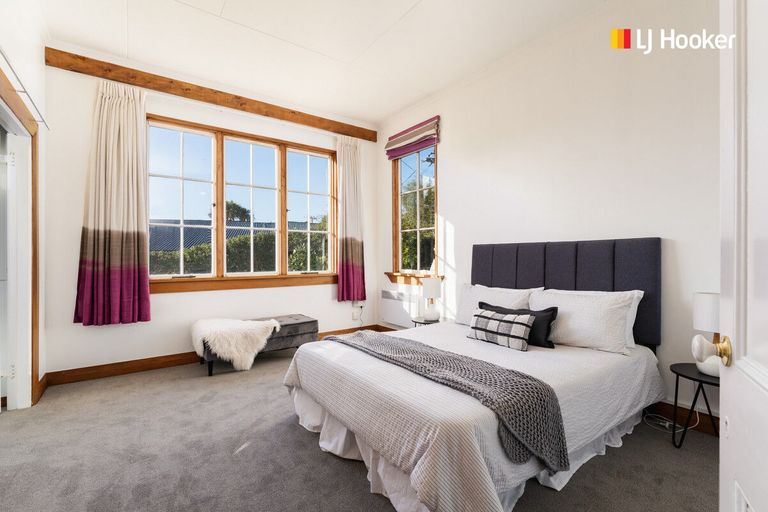 Photo of property in 6 Marion Street, Macandrew Bay, Dunedin, 9014