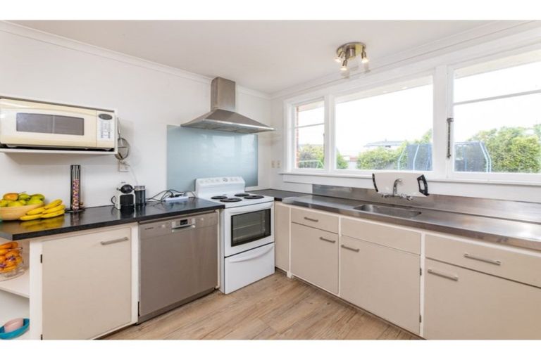 Photo of property in 349 Burwood Road, Burwood, Christchurch, 8083