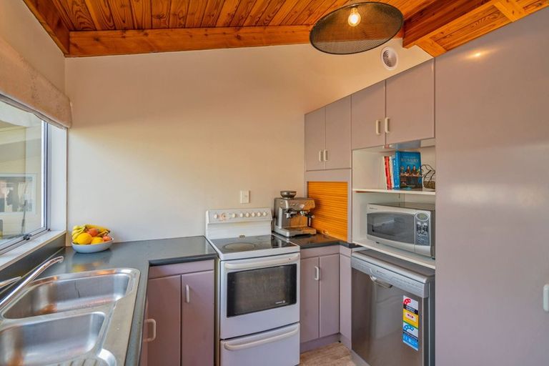 Photo of property in 28 Sarah Avenue, Whitianga, 3510