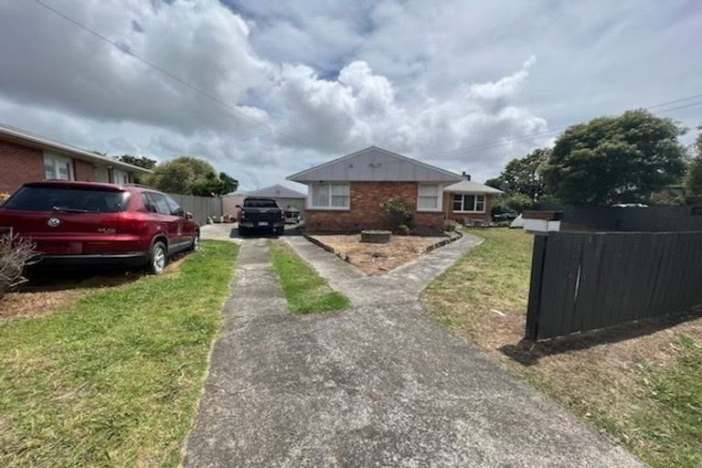 Photo of property in 16 Dreifuss Place, Mangere East, Auckland, 2024