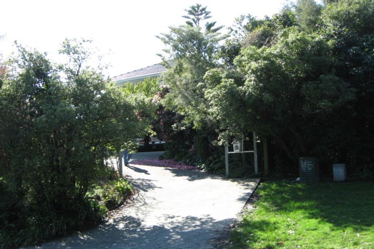 Photo of property in 49 Dyers Pass Road, Cashmere, Christchurch, 8022