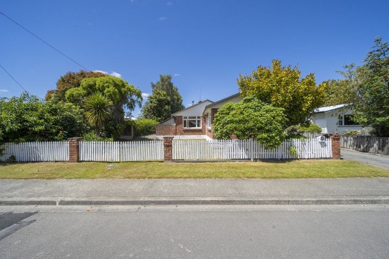 Photo of property in 5 Gunn Street, Te Anau, 9600