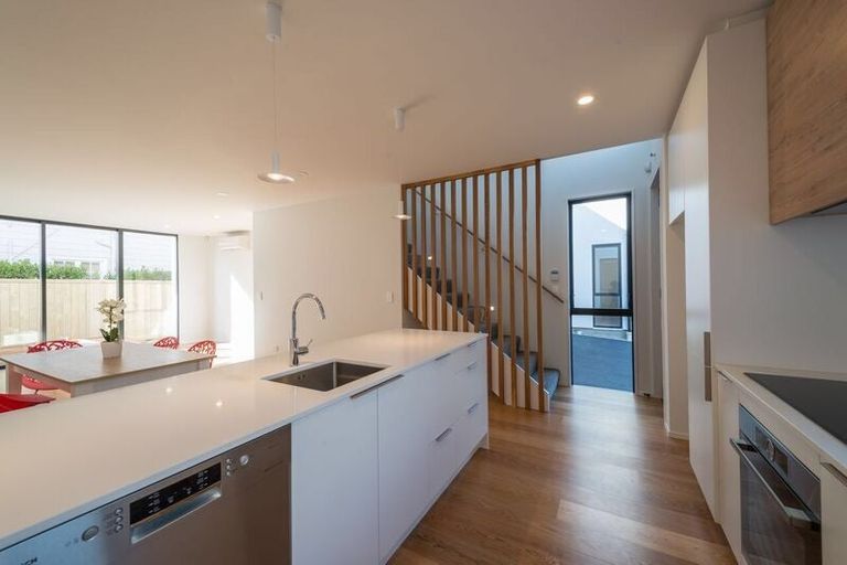 Photo of property in 1031b Colombo Street, St Albans, Christchurch, 8014