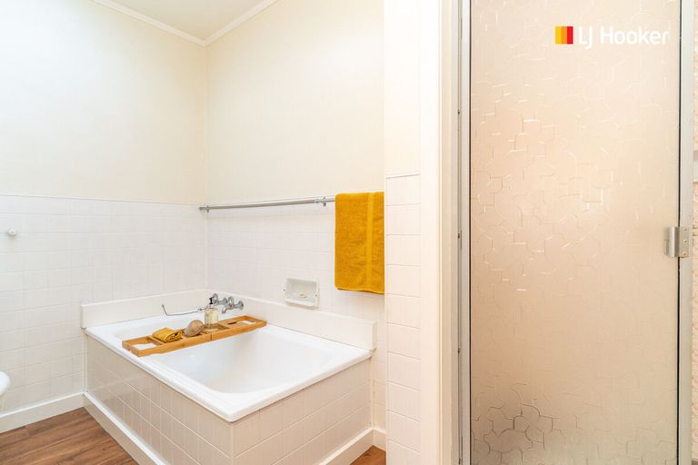 Photo of property in 2 Mccrea Street, Mornington, Dunedin, 9011