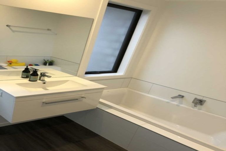 Photo of property in 22 Foley Grove, Pyes Pa, Tauranga, 3110