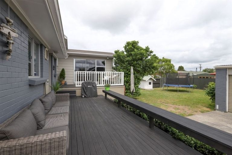 Photo of property in 14 Arkle Place, Nawton, Hamilton, 3200