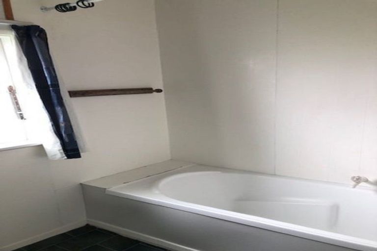 Photo of property in 37 Keepa Street, Levin, 5510