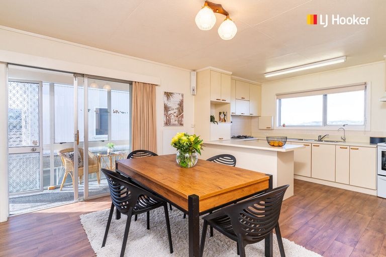 Photo of property in 2 Mccrea Street, Mornington, Dunedin, 9011