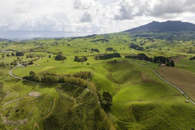 Photo of property in 697 Maungatawhiri Road, Raglan, 3295