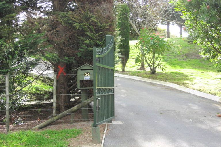 Photo of property in 54 Killalea Place, Paraparaumu, 5032