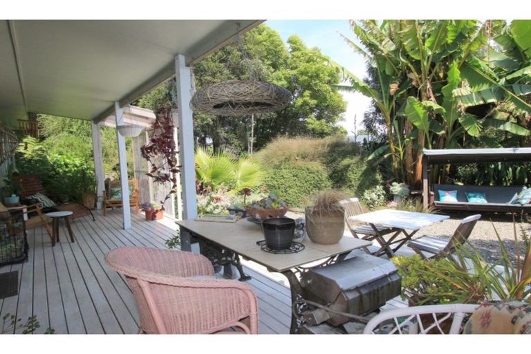 Photo of property in 38 Holdaway Street, Riversdale, Blenheim, 7201