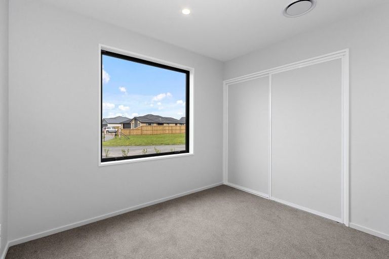 Photo of property in 2 Half Pint Lane, Halswell, Christchurch, 8025