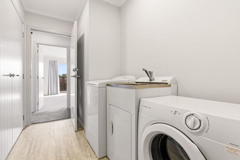 Photo of property in 35 Ngahana Place, Turangi, 3334