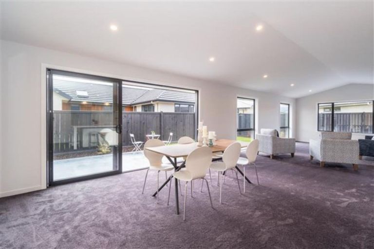 Photo of property in 5 Carrick Place, Mosgiel, 9024