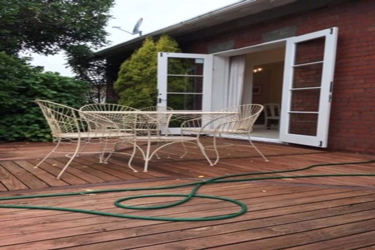 Photo of property in 73 Penrose Street, Woburn, Lower Hutt, 5010