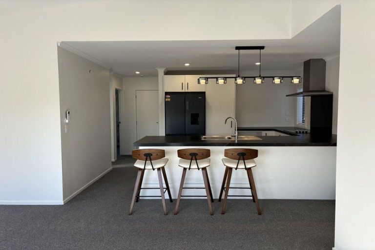 Photo of property in 2/19 Greta Street, Glenview, Hamilton, 3206