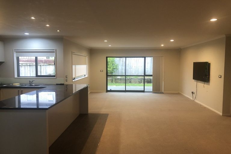 Photo of property in 25 Dromoland Drive, Flat Bush, Auckland, 2019