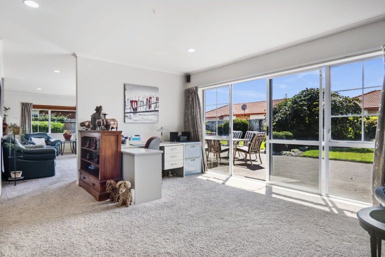 Photo of property in 44 Gardenia Drive, Mount Maunganui, 3116