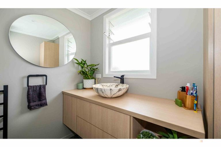 Photo of property in 22 Hughes Street, Waimate, 7924