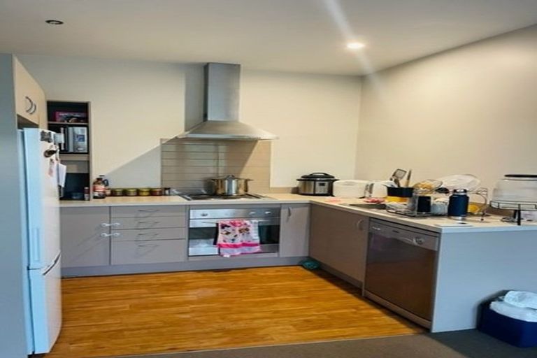 Photo of property in 181 Hills Road, Edgeware, Christchurch, 8013