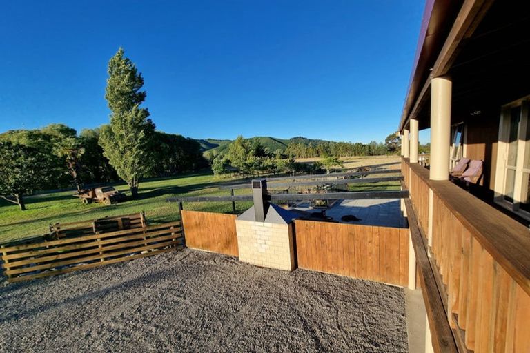 Photo of property in 10 Pigeon Valley Road, Wakefield, 7025