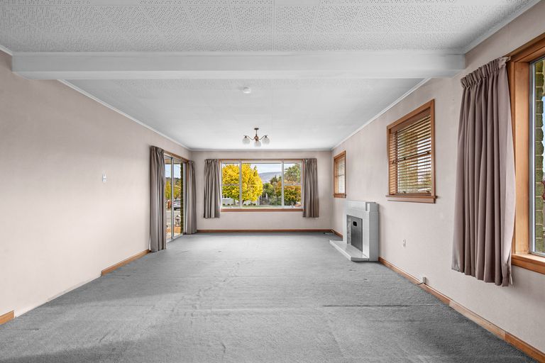 Photo of property in 9 Ashworth Street, Alexandra, 9320