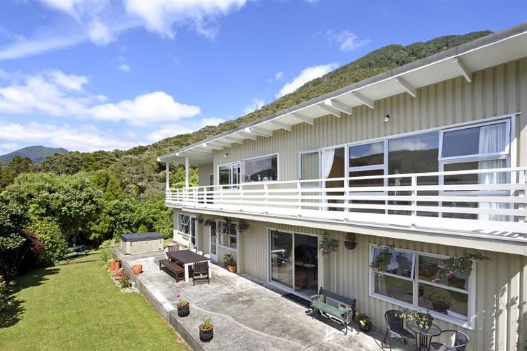 Photo of property in 3160 Tuna Bay, Tennyson Inlet, Rai Valley, 7195