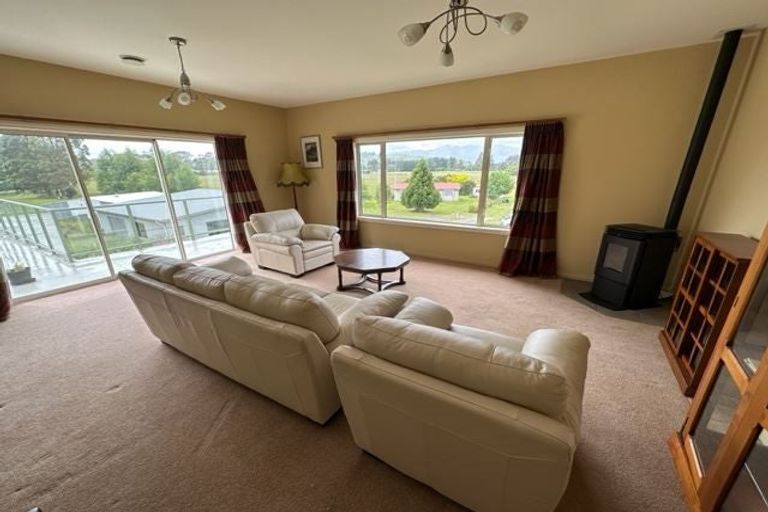 Photo of property in 25 Muriwai Drive, Manapouri, 9679