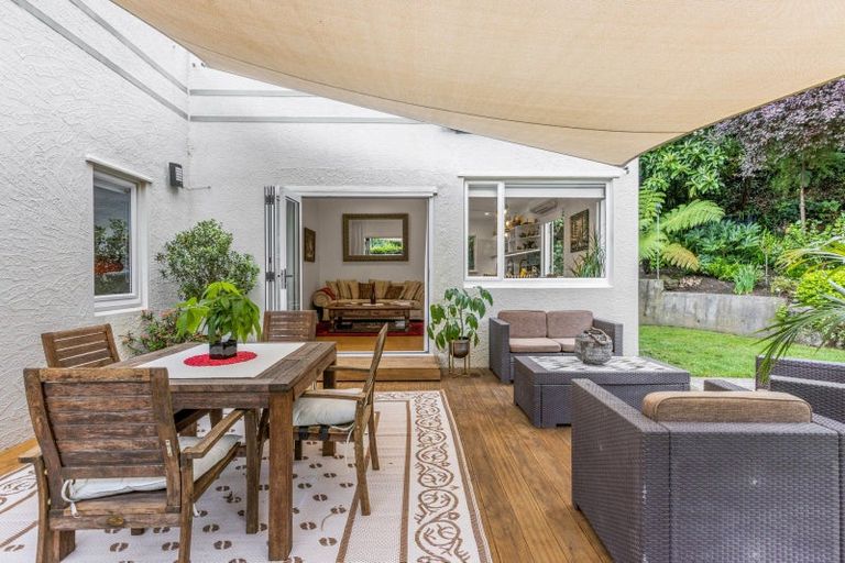 Photo of property in 6 Ormond Road, Hospital Hill, Napier, 4110