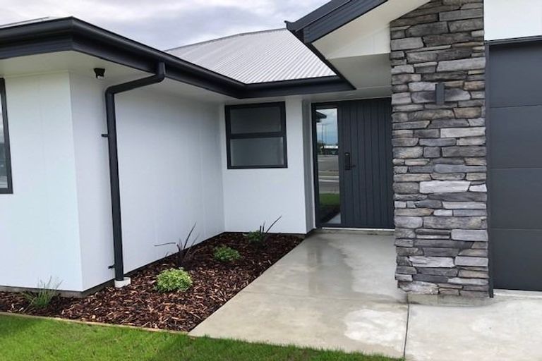 Photo of property in 15 Russ Drive, Lincoln, 7608