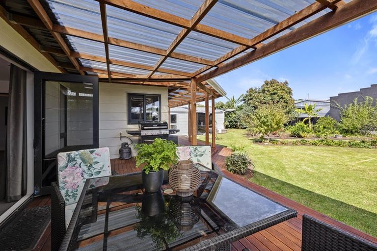 Photo of property in 79 Domett Street, Waitara, 4320