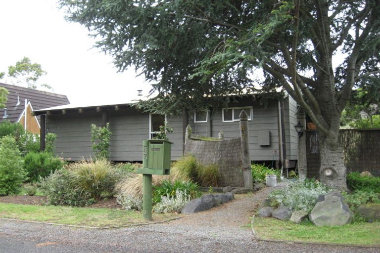 Photo of property in 47 Flinders Road, Heathcote Valley, Christchurch, 8022