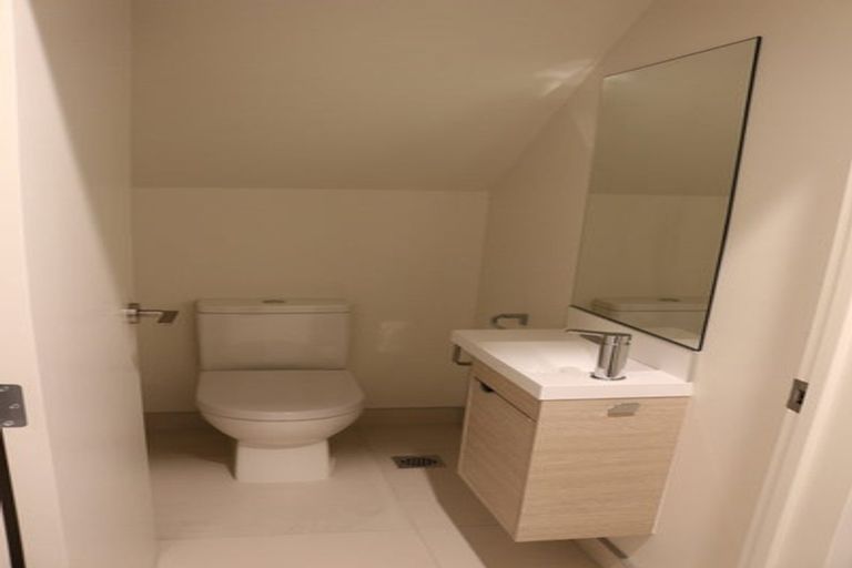 Photo of property in 43 Periko Way, Takanini, 2112