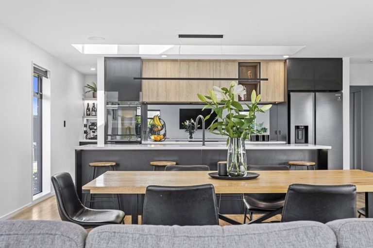 Photo of property in 12 Goldie Drive, Rangiora, 7400